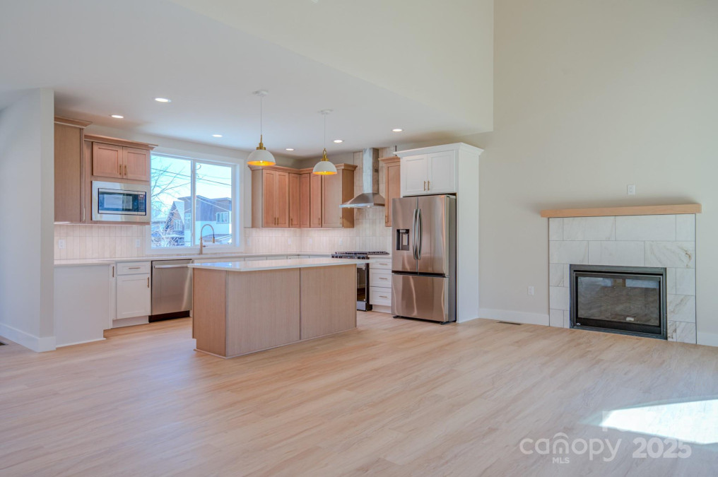 96 Craggy Ave Asheville, NC 28806