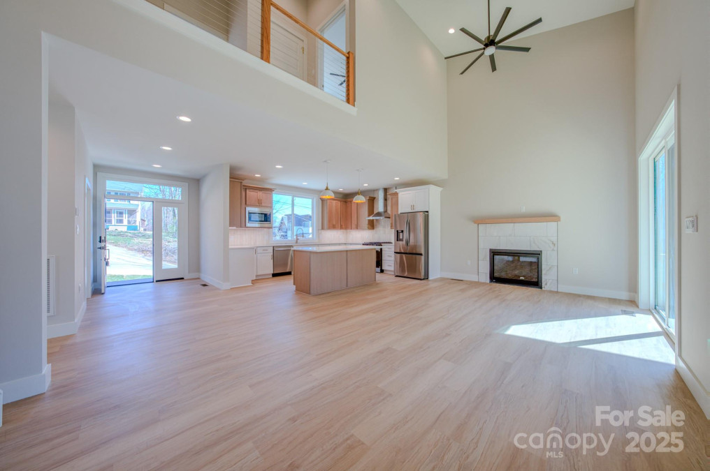 96 Craggy Ave Asheville, NC 28806
