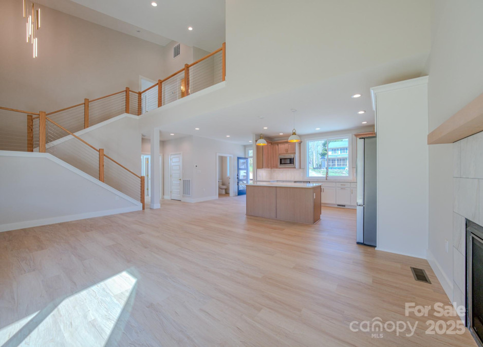 96 Craggy Ave Asheville, NC 28806