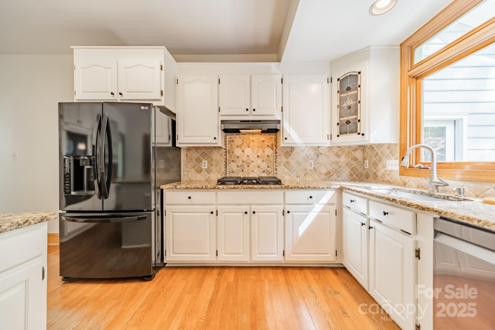 5232 Silchester Ln Charlotte, NC 28215