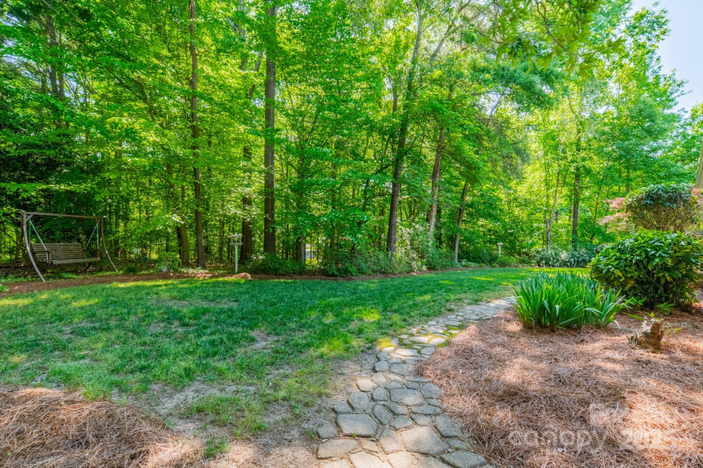5232 Silchester Ln Charlotte, NC 28215