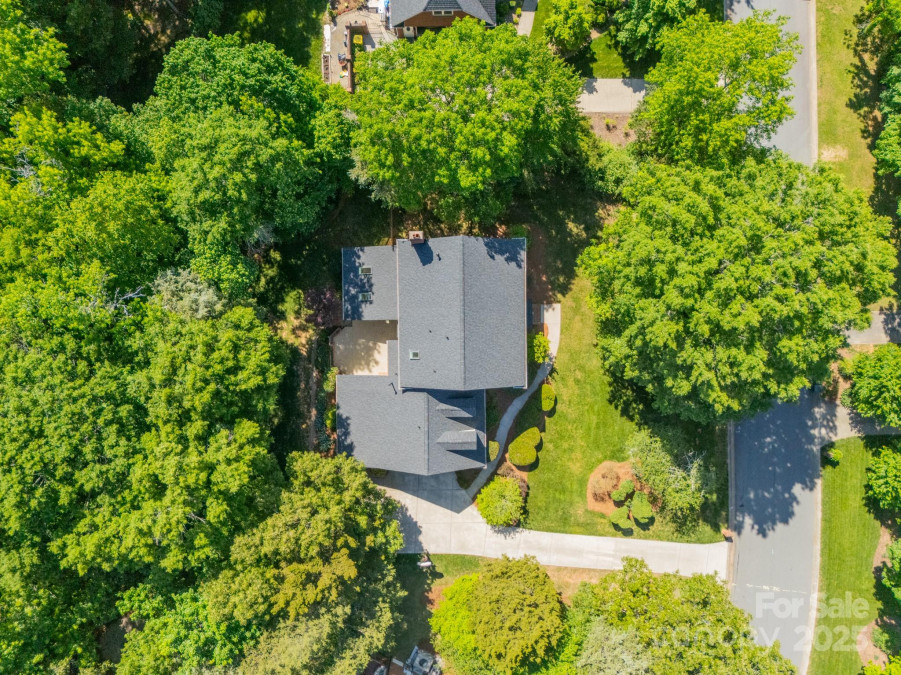 5232 Silchester Ln Charlotte, NC 28215