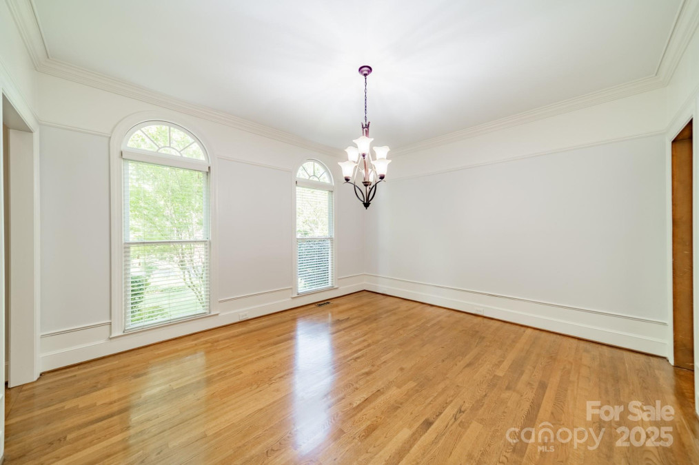 5232 Silchester Ln Charlotte, NC 28215