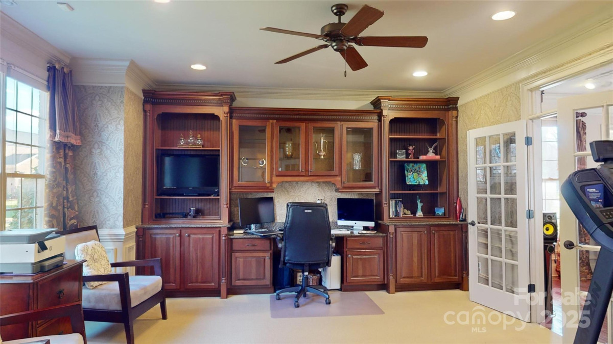 708 Ridgelake Dr Weddington, NC 28104