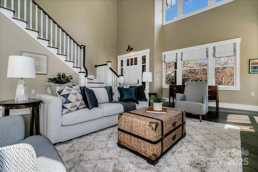 36 Wordsworth Rd Black Mountain, NC 28711