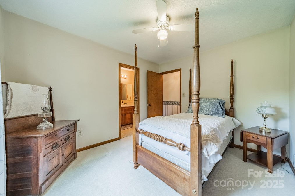 807 and 809 Sparrow Springs Rd Kings Mountain, NC 28086