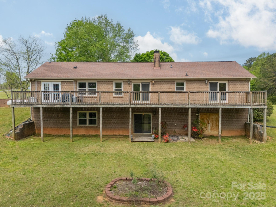 807 and 809 Sparrow Springs Rd Kings Mountain, NC 28086