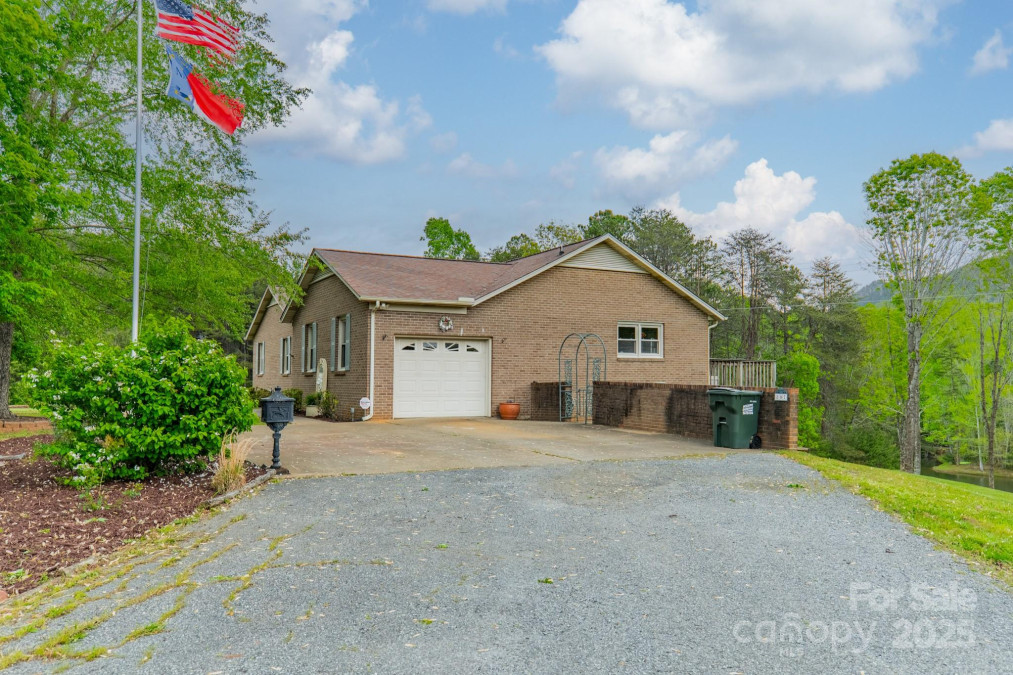 807 and 809 Sparrow Springs Rd Kings Mountain, NC 28086