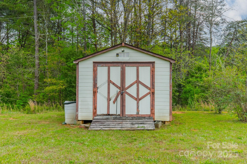 807 and 809 Sparrow Springs Rd Kings Mountain, NC 28086