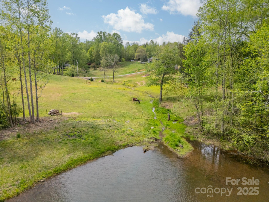 807 and 809 Sparrow Springs Rd Kings Mountain, NC 28086