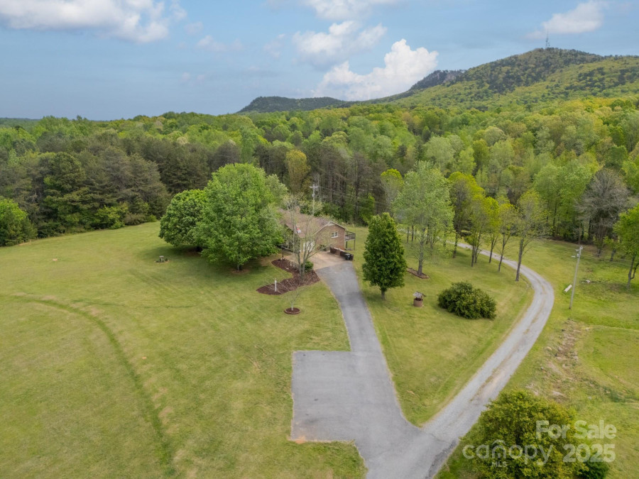 807 and 809 Sparrow Springs Rd Kings Mountain, NC 28086