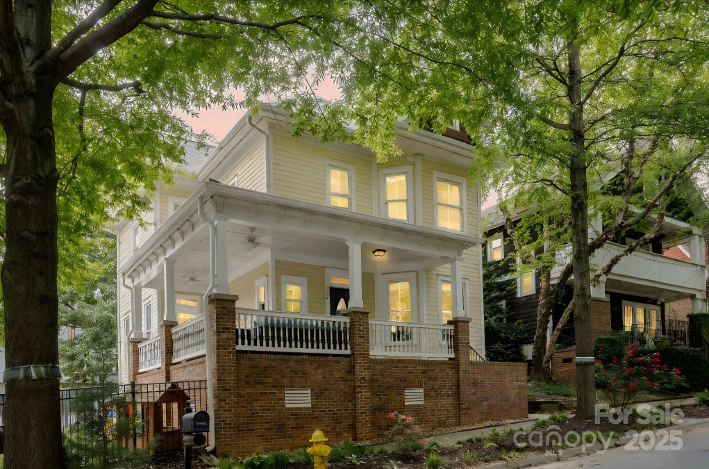 734 10th St Charlotte, NC 28202