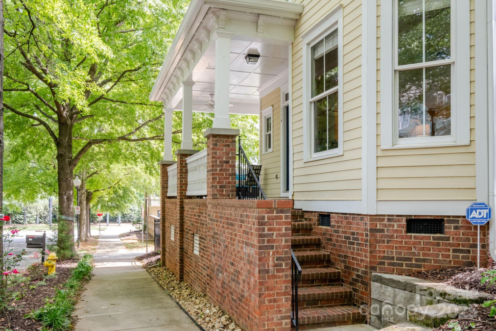 734 10th St Charlotte, NC 28202
