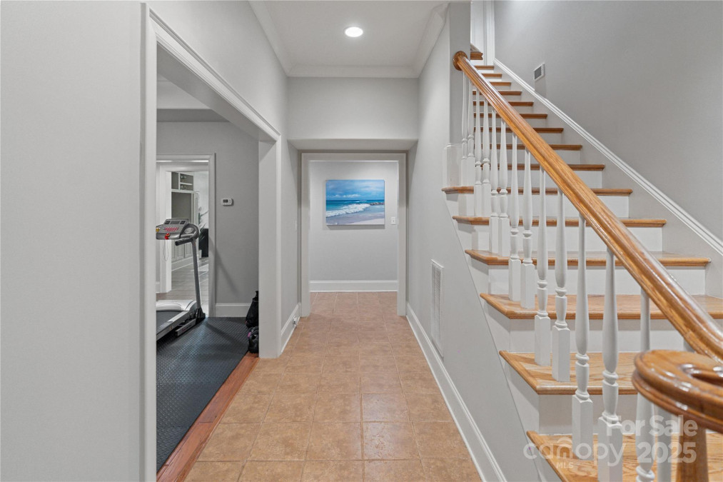 8915 Linden Grove Ct Sherrills Ford, NC 28673