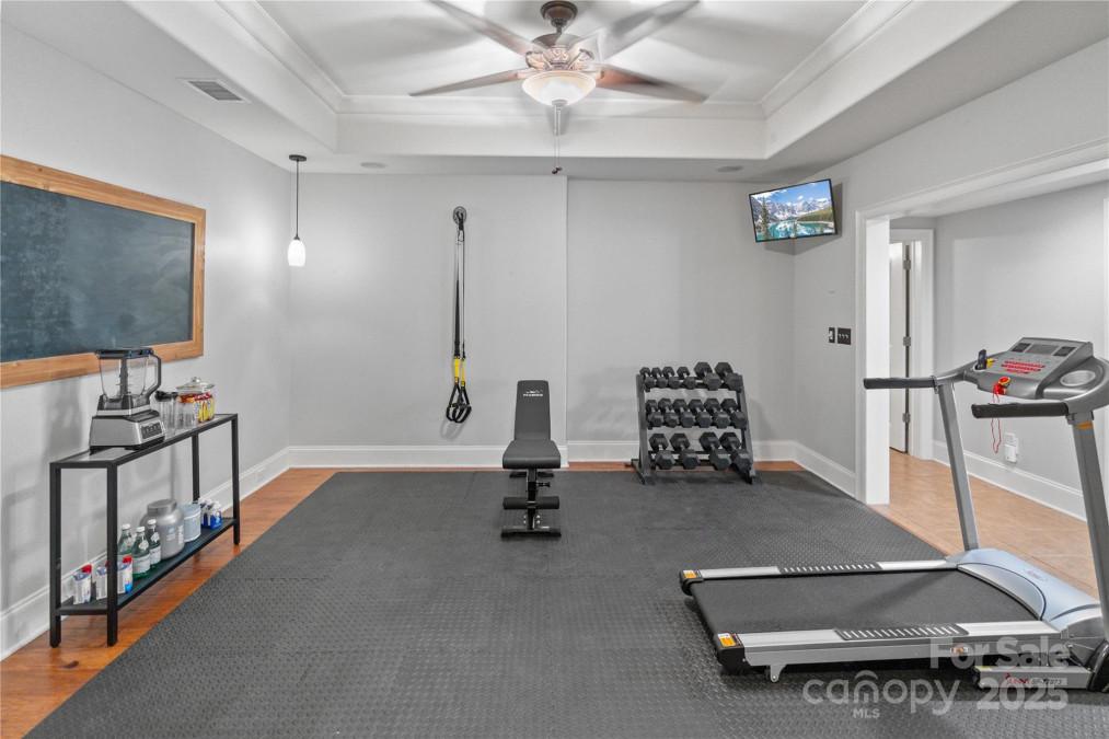 8915 Linden Grove Ct Sherrills Ford, NC 28673