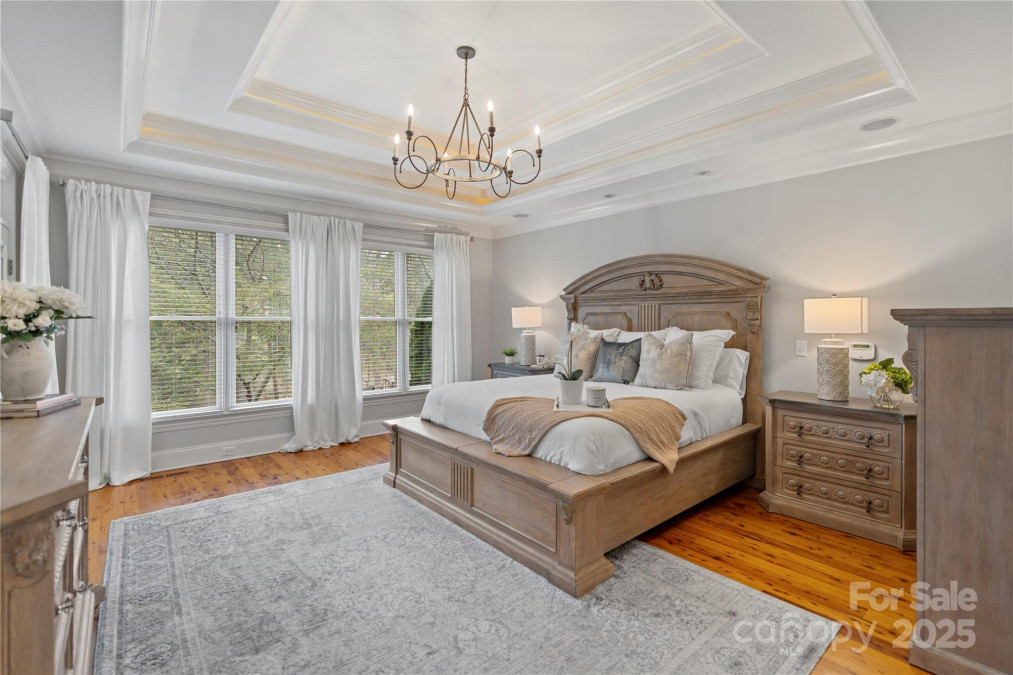 8915 Linden Grove Ct Sherrills Ford, NC 28673