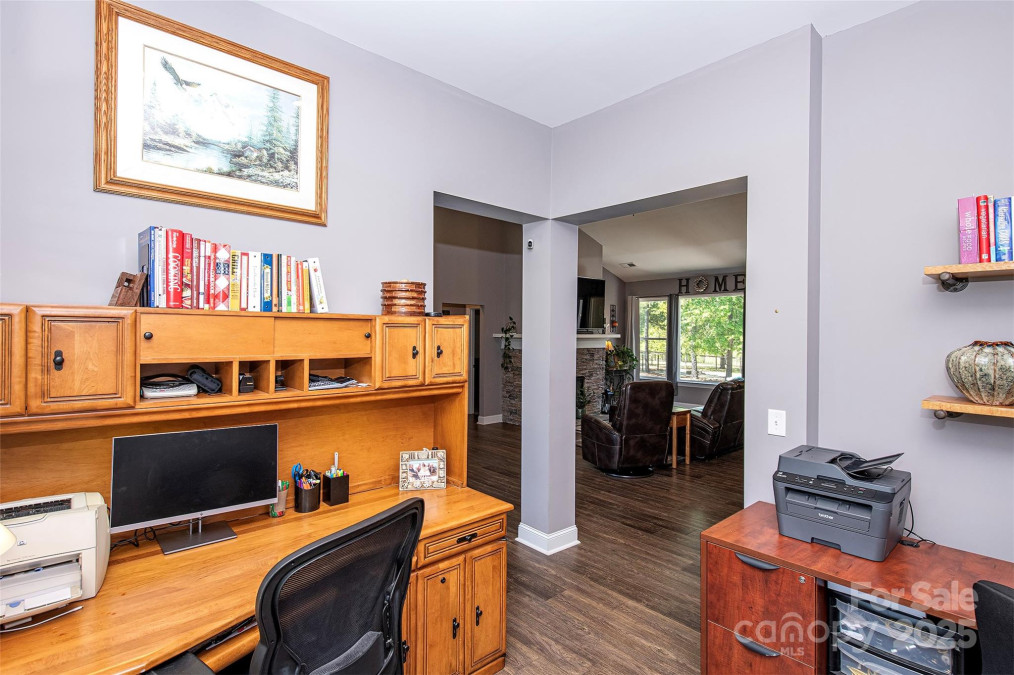 340 Hound Hollow Rd Camden, SC 29020