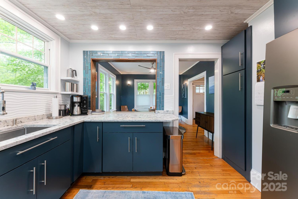 1 Kenilworth Rd Asheville, NC 28803