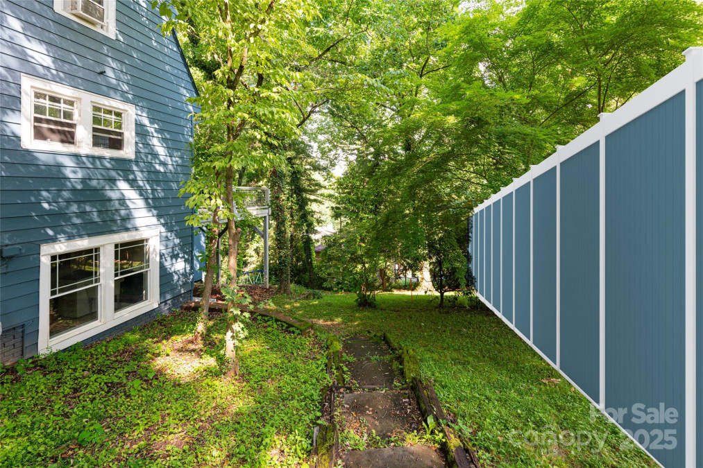 1 Kenilworth Rd Asheville, NC 28803