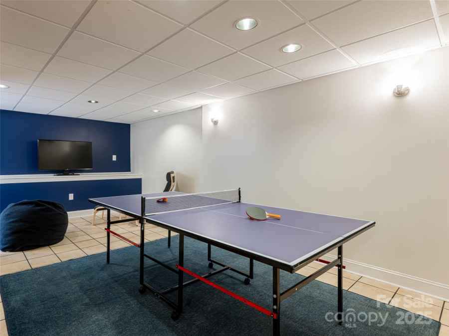 1 Kenilworth Rd Asheville, NC 28803