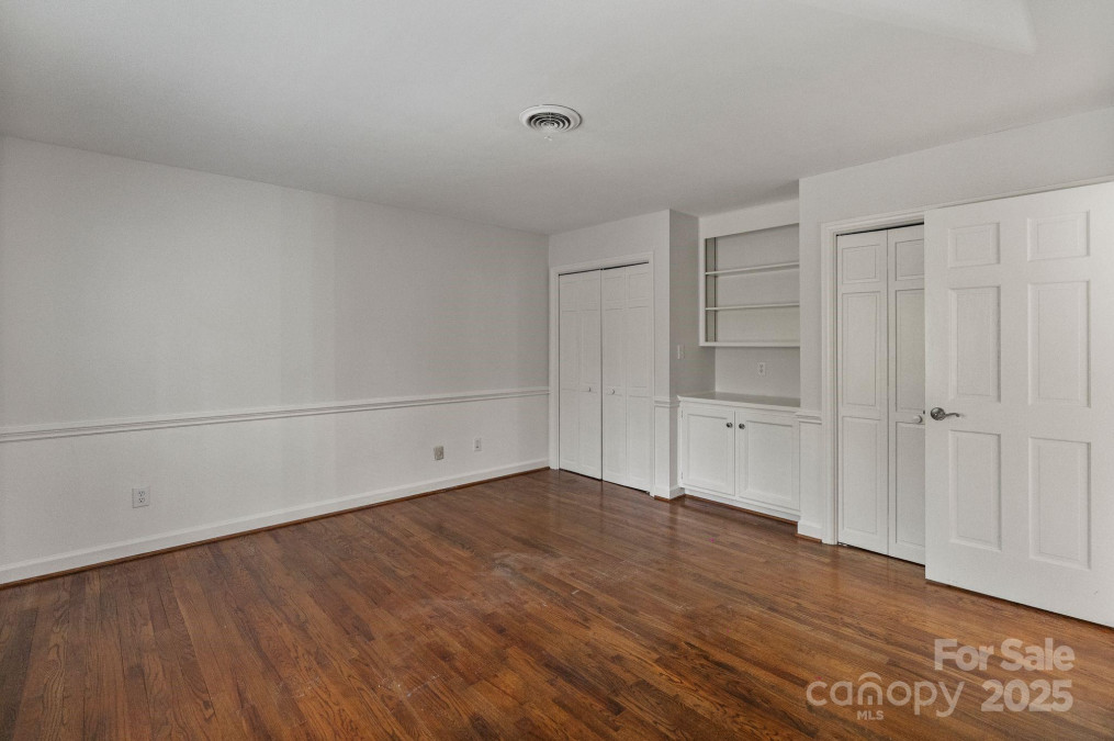 5125 Winding Brook Rd Charlotte, NC 28226
