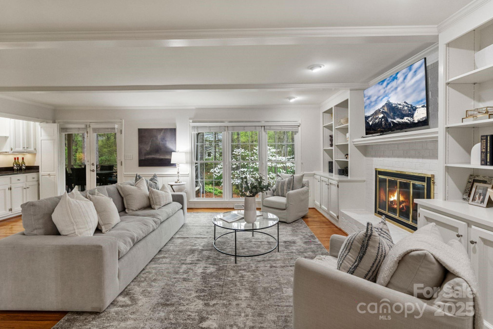 5125 Winding Brook Rd Charlotte, NC 28226