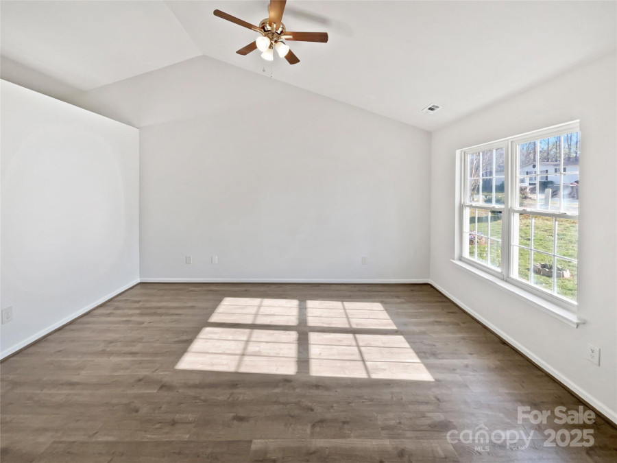 5407 Windy Valley Dr Charlotte, NC 28208