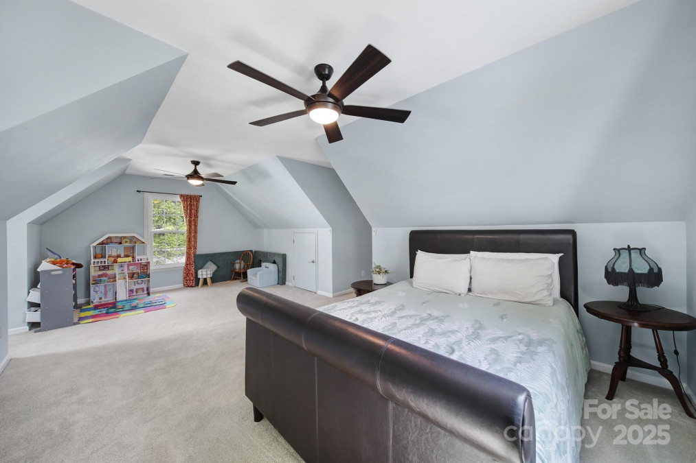 15101 Sharrow Bay Ct Huntersville, NC 28078
