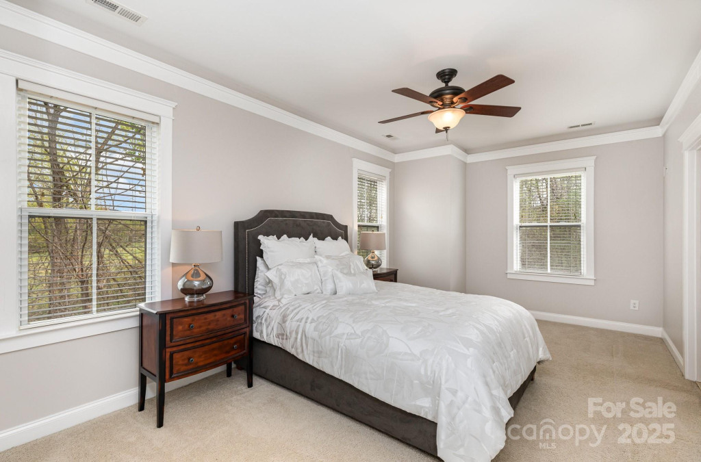 9832 Sunriver Rd Huntersville, NC 28078