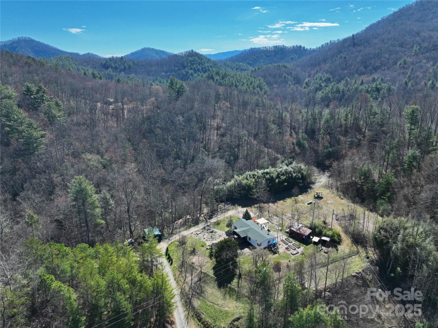 3719 Upper Shut In Rd Hot Springs, NC 28743