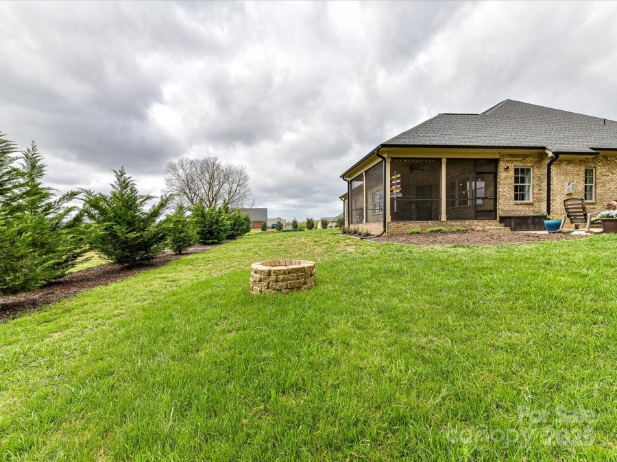 3012 Ocean Dr Monroe, NC 28110