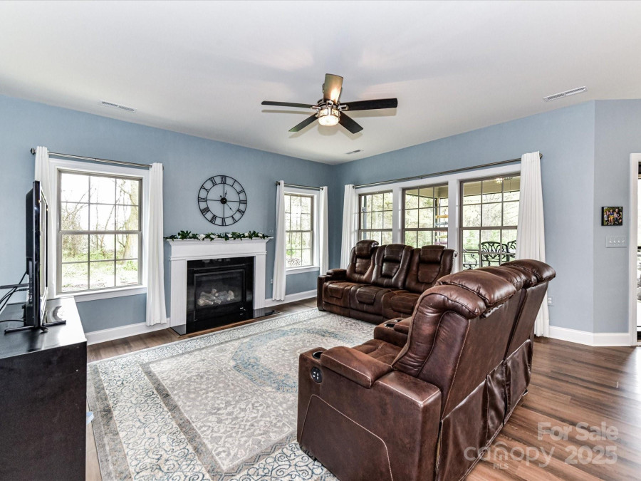 3012 Ocean Dr Monroe, NC 28110