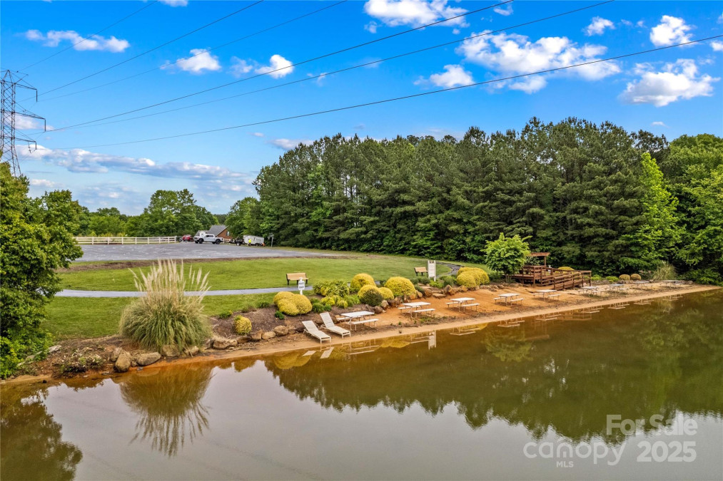 4159 Isle Of Pines Dr Denver, NC 28037