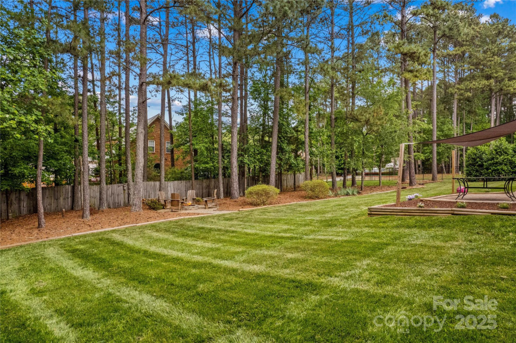 4159 Isle Of Pines Dr Denver, NC 28037