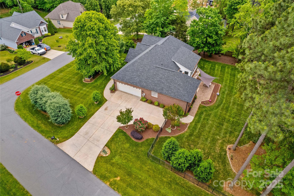 4159 Isle Of Pines Dr Denver, NC 28037