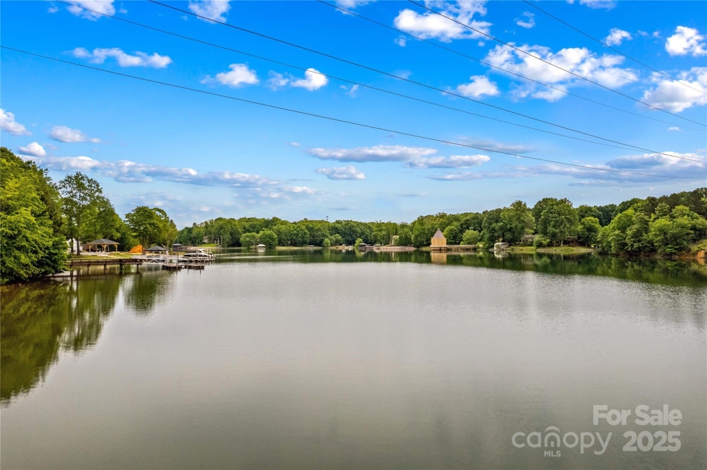 4159 Isle Of Pines Dr Denver, NC 28037