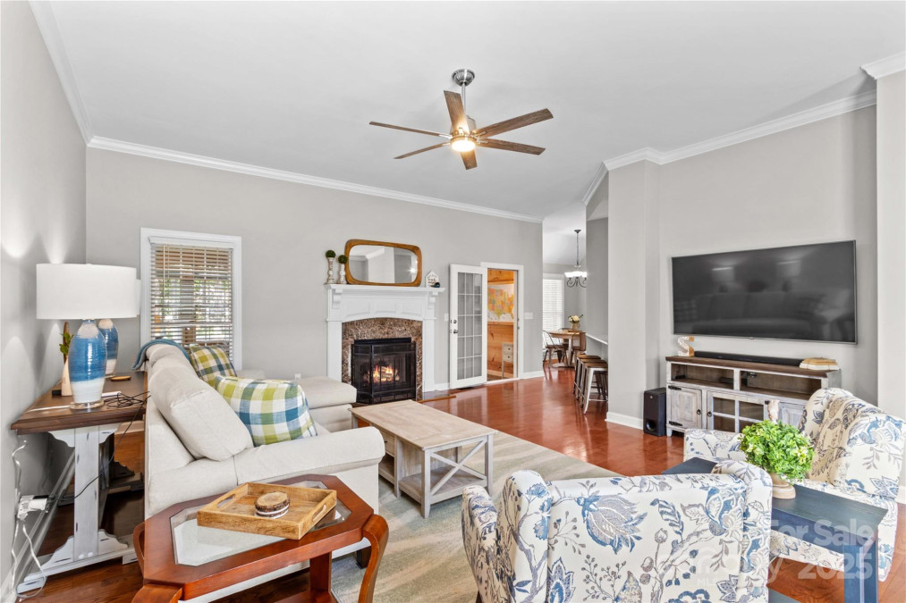 4159 Isle Of Pines Dr Denver, NC 28037