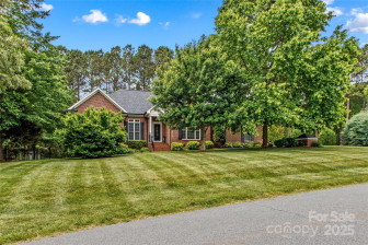 4159 Isle Of Pines Dr Denver, NC 28037