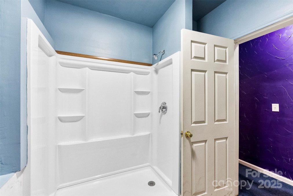 8619 Delamere Ln Charlotte, NC 28269