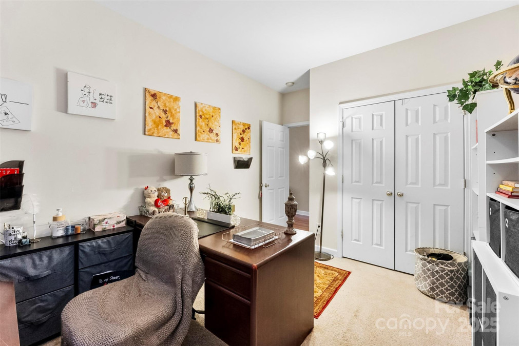 8619 Delamere Ln Charlotte, NC 28269
