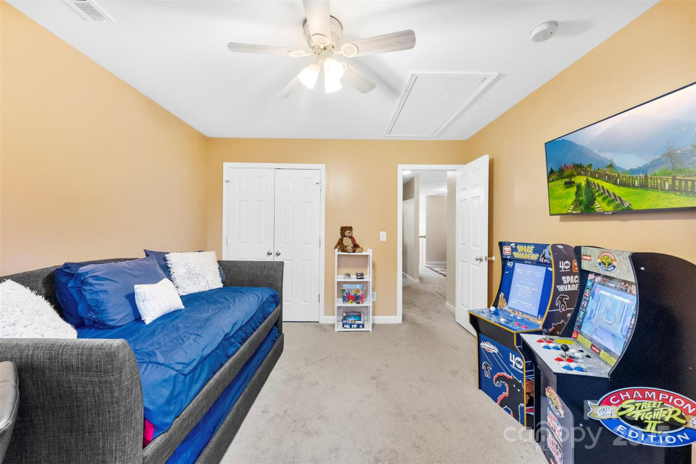 8619 Delamere Ln Charlotte, NC 28269