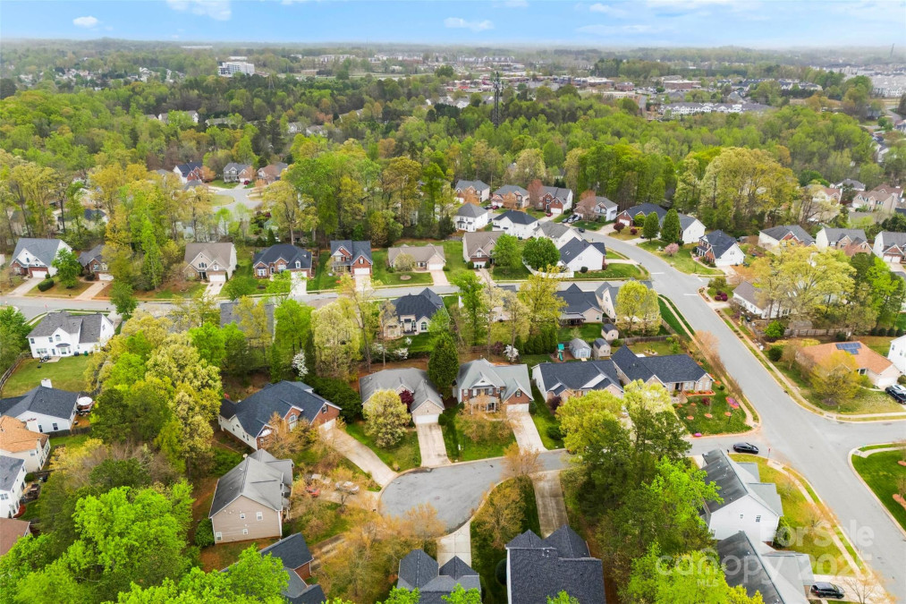8619 Delamere Ln Charlotte, NC 28269