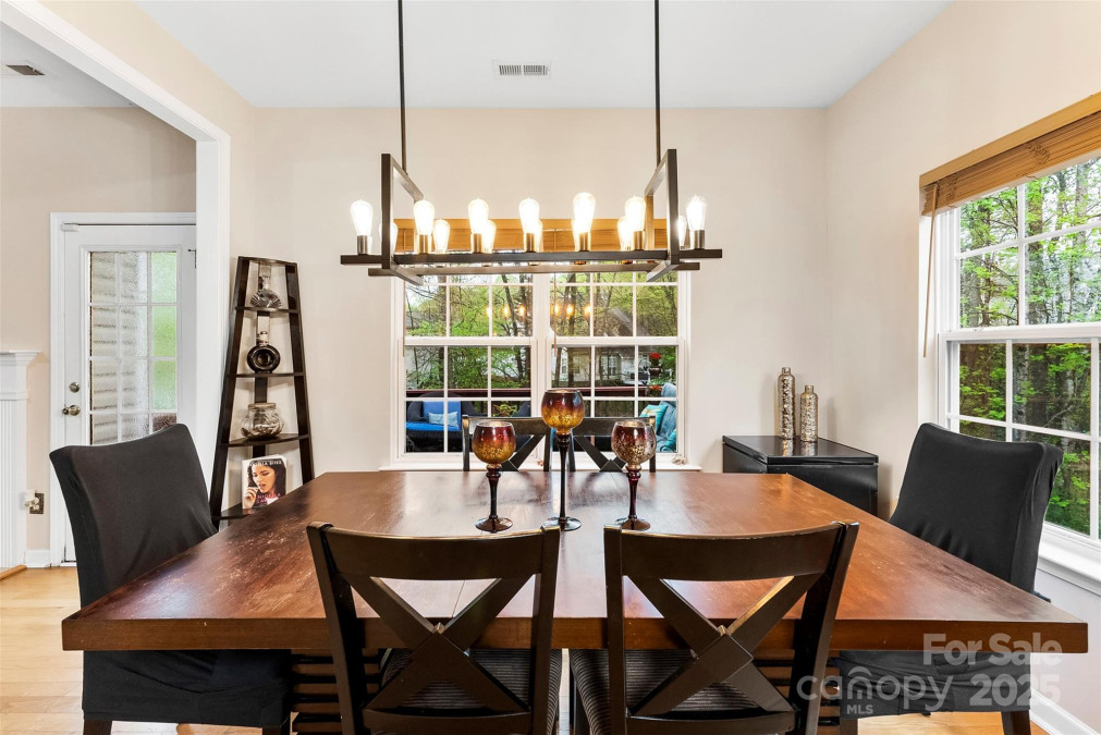 8619 Delamere Ln Charlotte, NC 28269