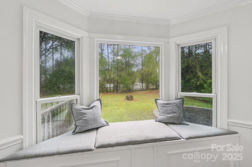 11333 Snapfinger Dr Charlotte, NC 28277