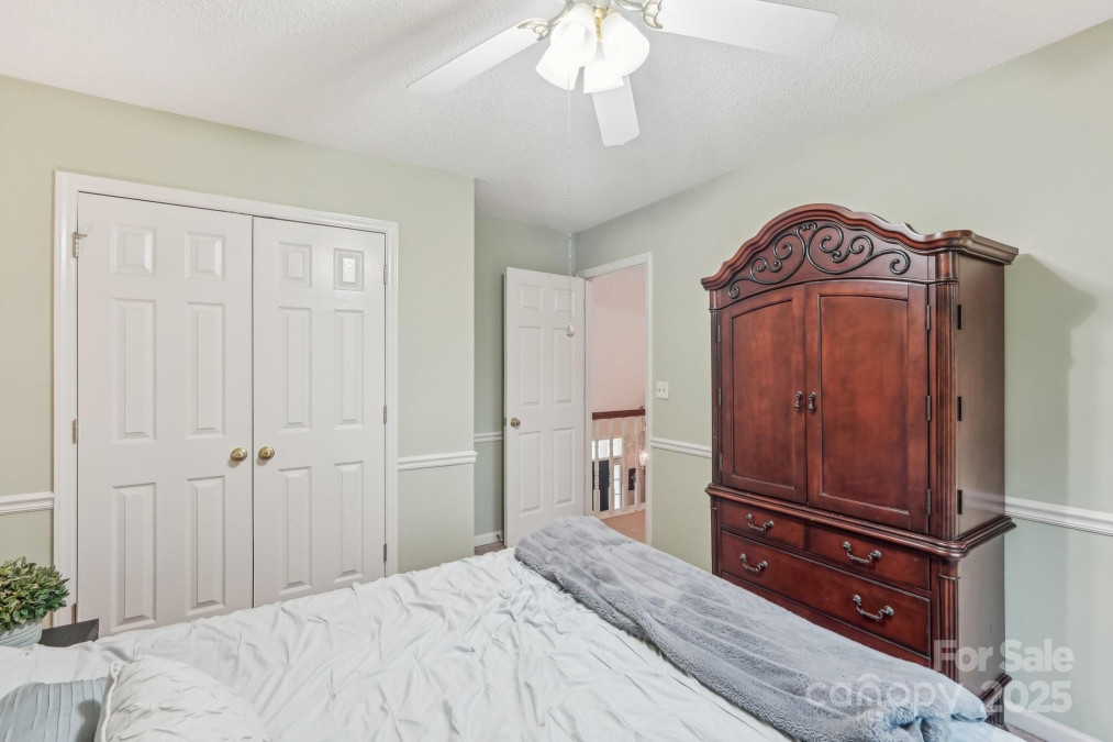 11333 Snapfinger Dr Charlotte, NC 28277
