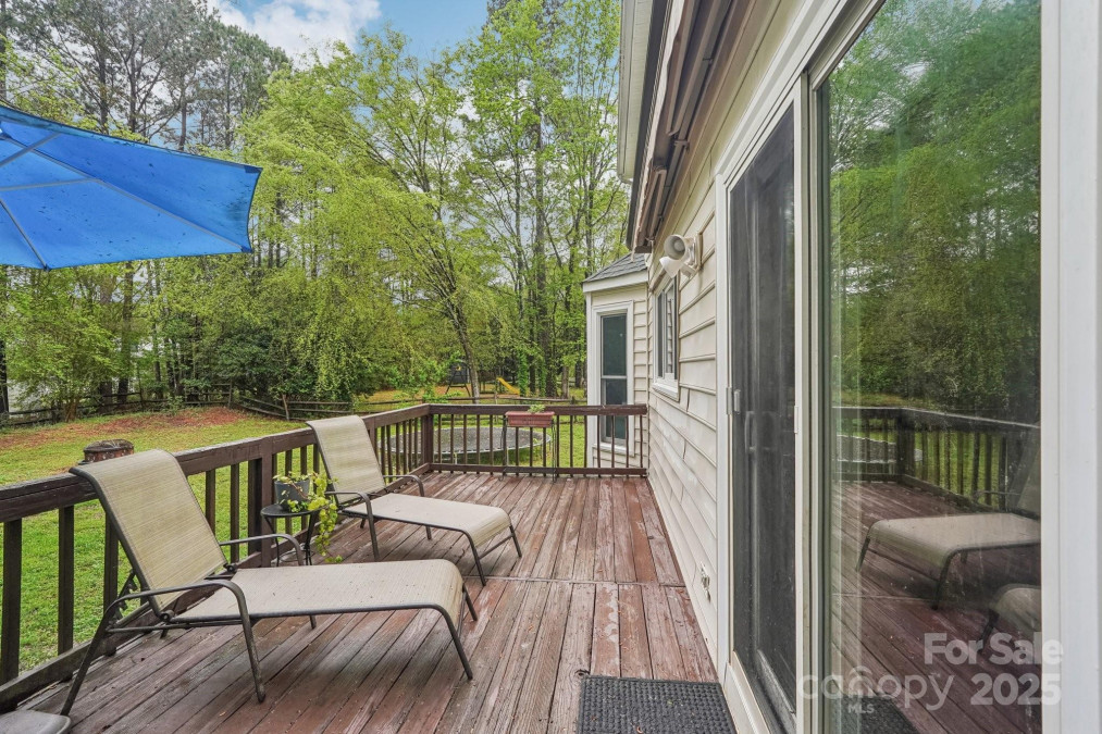 11333 Snapfinger Dr Charlotte, NC 28277