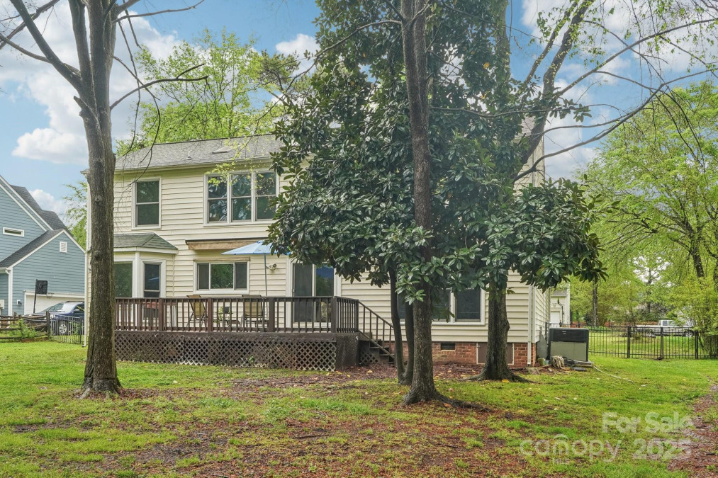 11333 Snapfinger Dr Charlotte, NC 28277