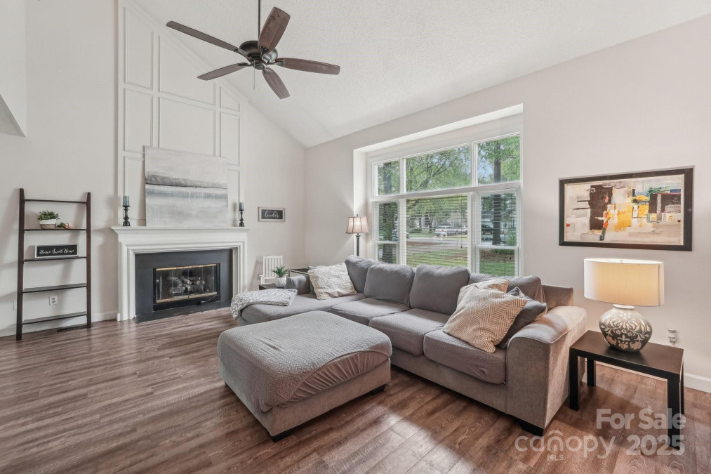 11333 Snapfinger Dr Charlotte, NC 28277