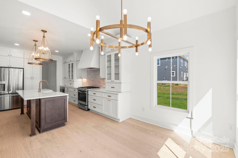 605 Arrow Point Ln Davidson, NC 28036