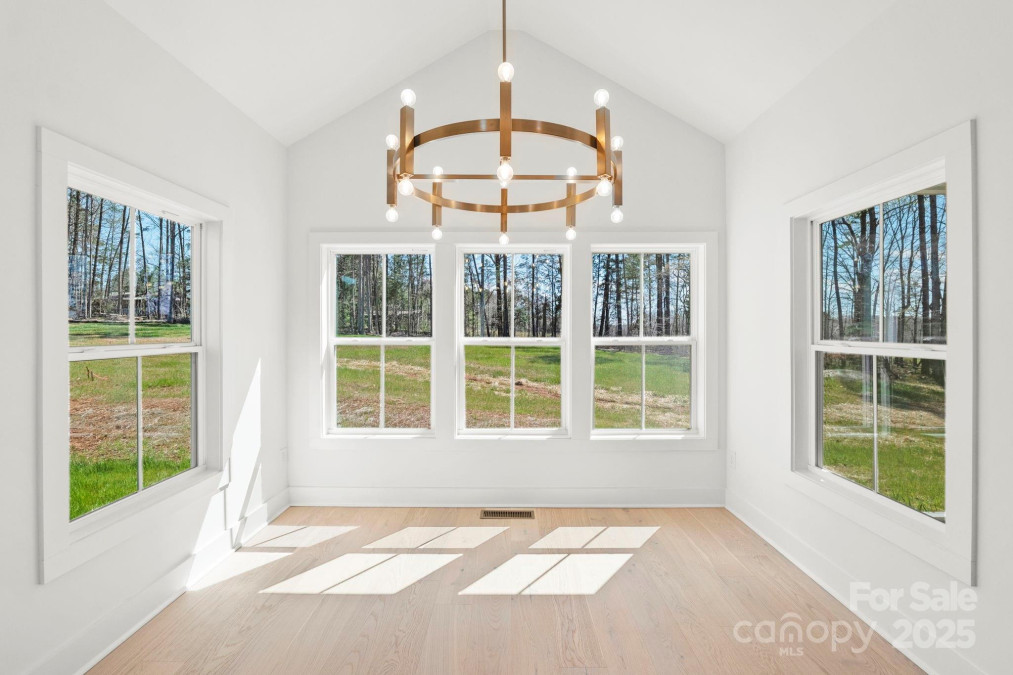 605 Arrow Point Ln Davidson, NC 28036